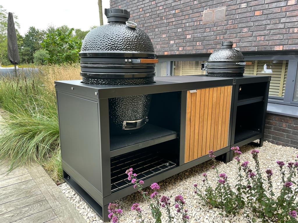 Roostr Buitenkeuken met twee BBQ's 