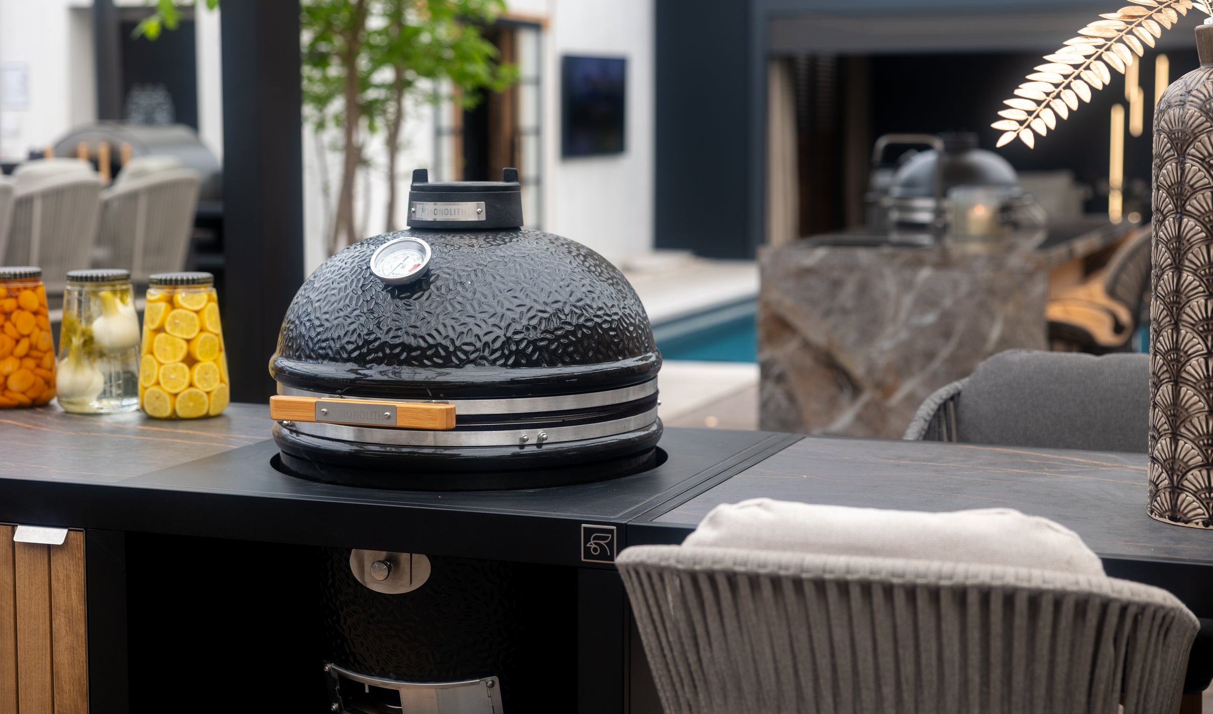 Roostr_buitenkeukens_Allure_Rubix_Kamado_bbq